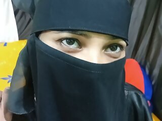Friend's Muslim wife called..