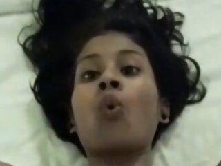 Mallu college girl fucks..